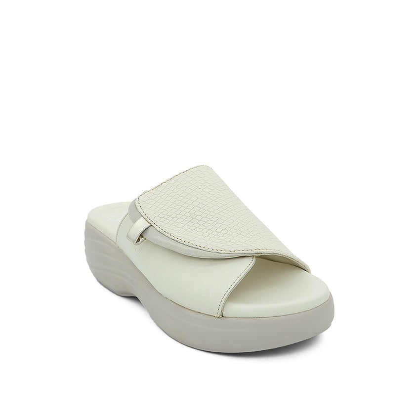 Aura Women's Casual Sandals - Ivory